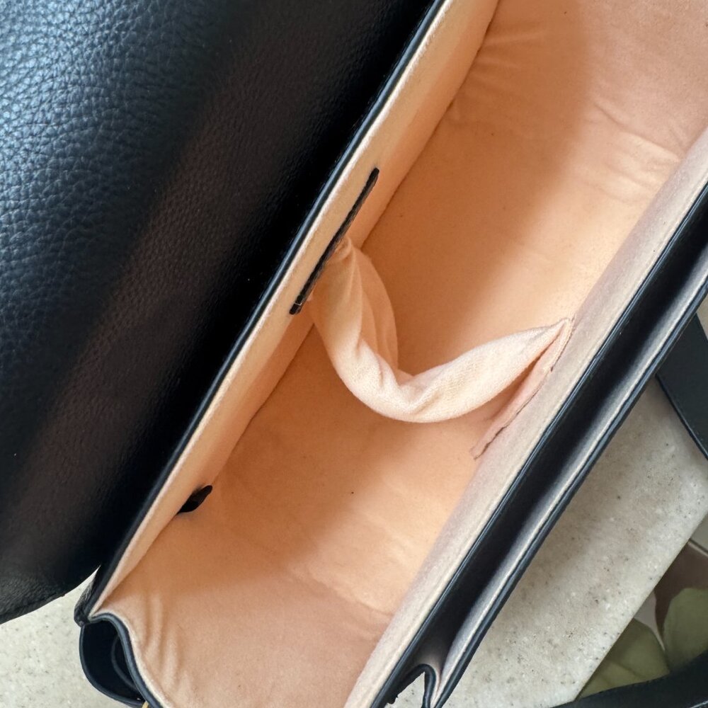 GATTA Jackie Noir Leather Camera Bag – Classic Black with Gold Hardware - Picture 5 of 5